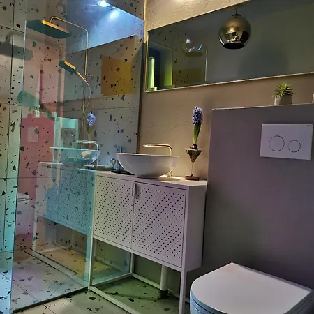 R9 Homestay szállás